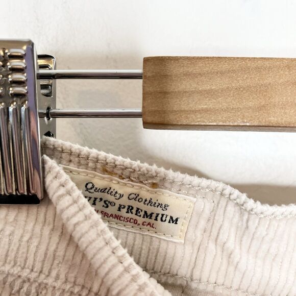 Levis Premium 70s High Flare Corduroy Pants Ivory White Womens 29 Bell Bottom - Picture 5 of 10